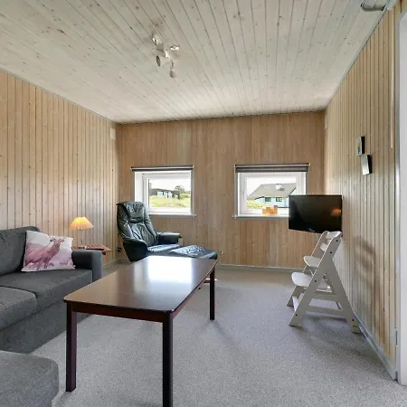 Helfrida - 350m From The Sea In Western Jutland By Interhome Lakolk