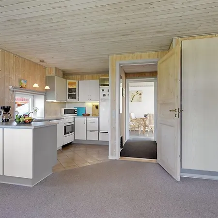Helfrida - 350m From The Sea By Interhome Feriehus